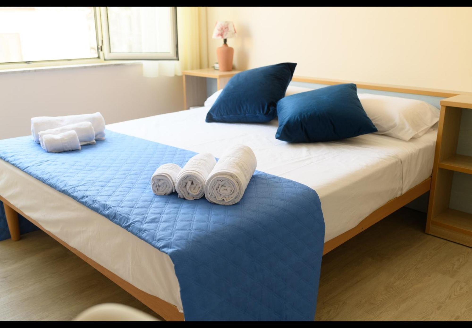 Gli Scacchi Apartments-King-Centro Storico Pizzo Екстер'єр фото