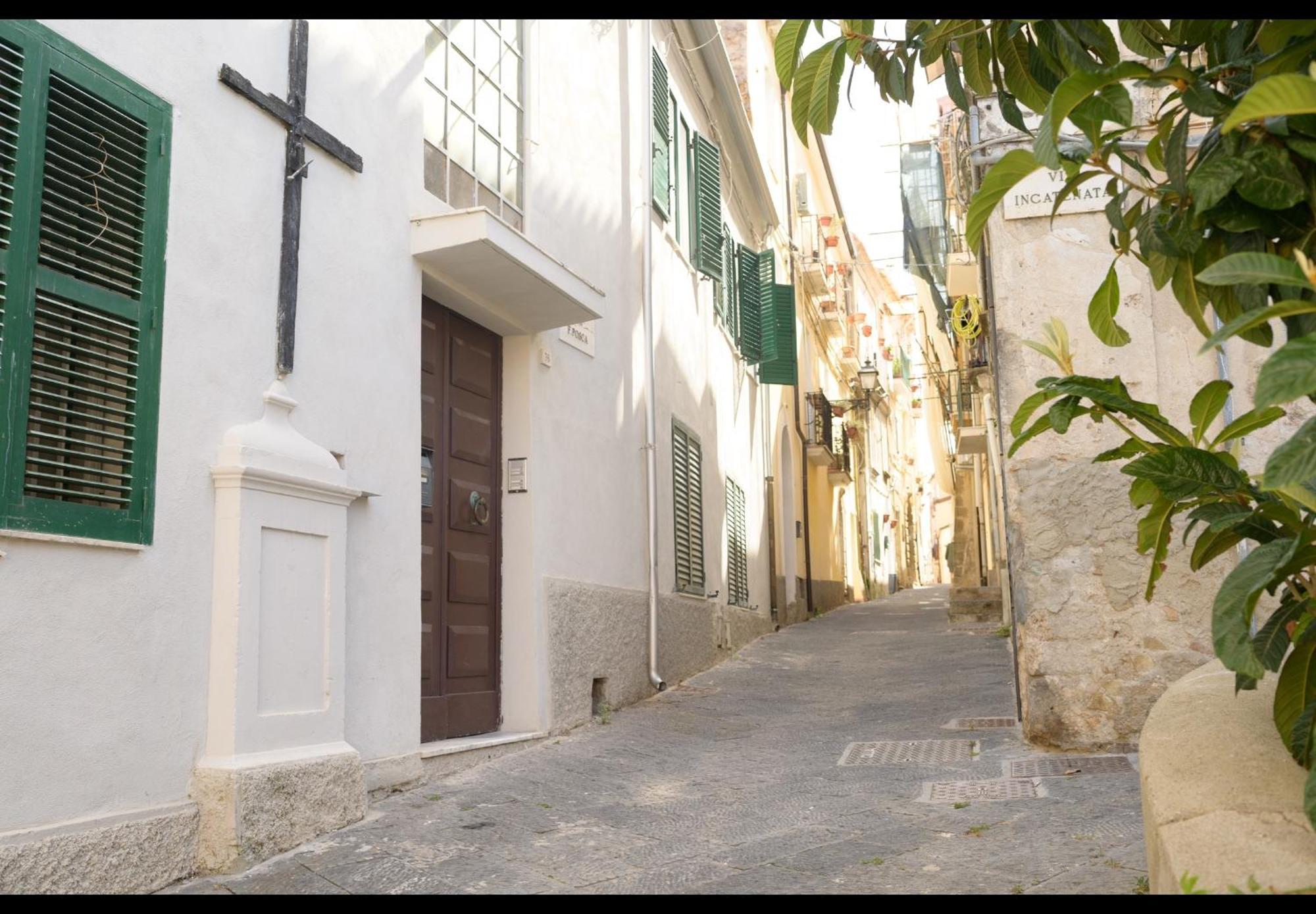 Gli Scacchi Apartments-King-Centro Storico Pizzo Екстер'єр фото